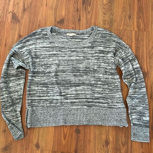 Banana republic Heather Gray cropped long sleeve sweater with zipper detail swea - Picture 1 of 4